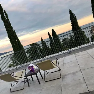 https://residence-villa-alba.it-lombardy.com